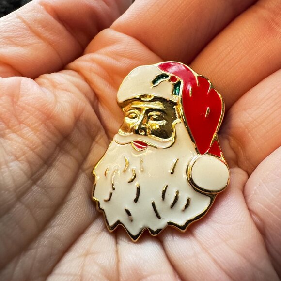 Santa Brooch Signed AAi Enamel Christmas Pin Vintage Holiday Jewelry - Picture 5 of 6